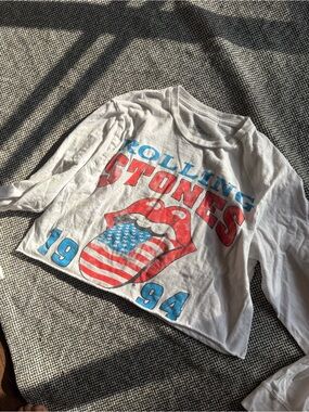 Rolling Stones Crop Tongue Long Sleeve M